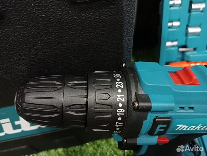 Шуруповерт Makita 18v