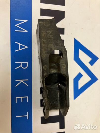 Кронштейн радиатора кондиционера Infiniti Qx70 S51