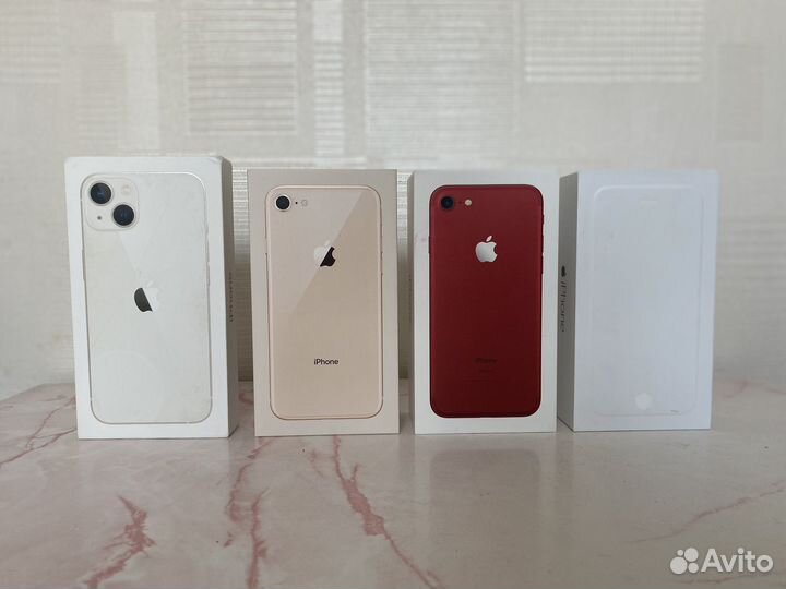 Коробка от iPhone