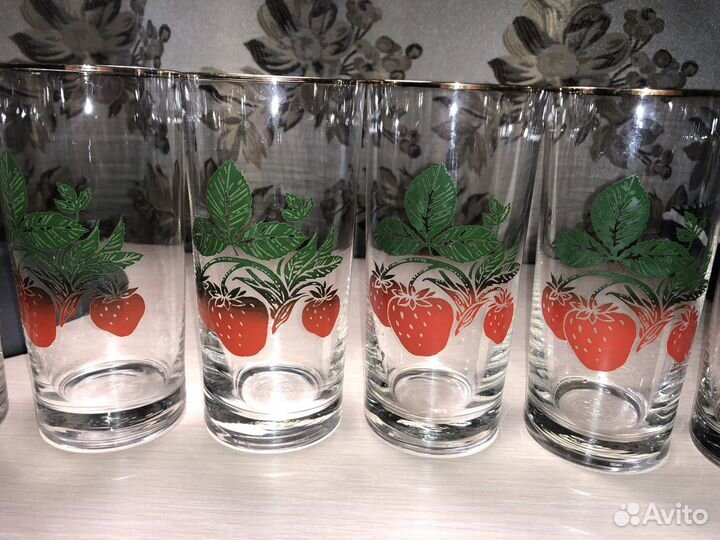 Набор стаканов