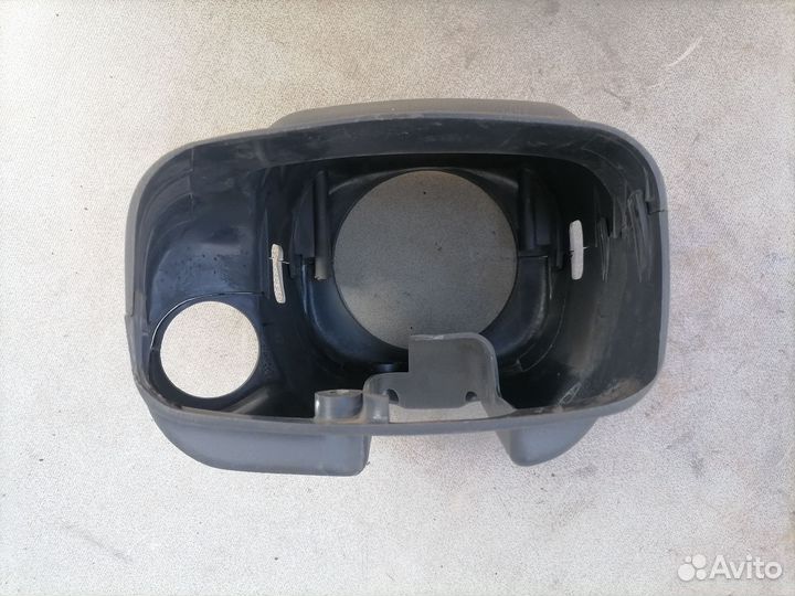 Кожух рулевой колонки Hyundai Sonata III 1996-1998