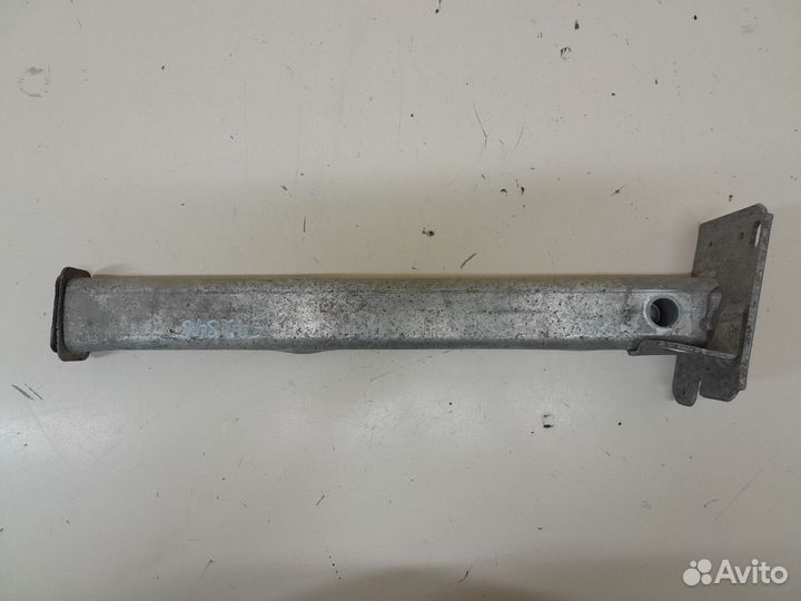 Кронштейн передней балки Citroen С4 Grand Picasso 2006-2014