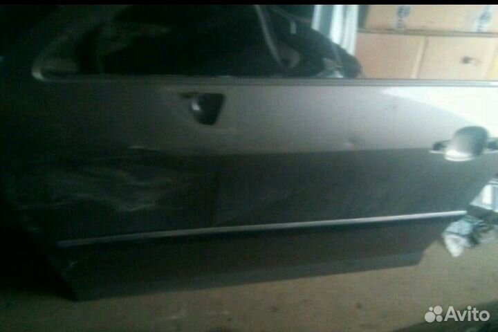 Дверь передняя левая Пежо 407