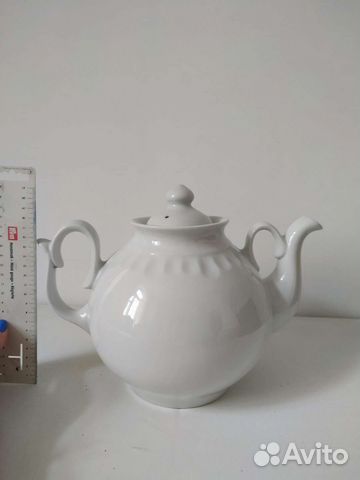 Фарфоровый чайник белый, 3 л