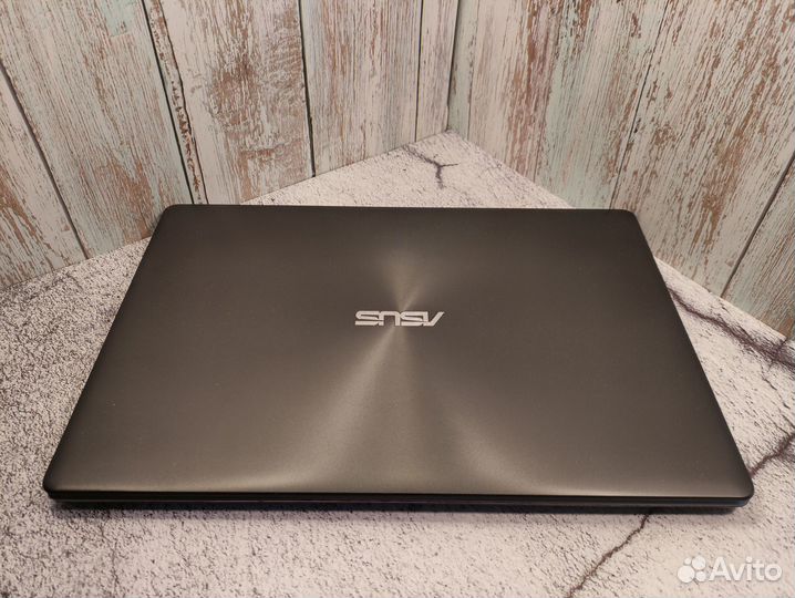 4-х ядерный ноутбук с 8Гб Озу и SSD диском/HDD/AMD