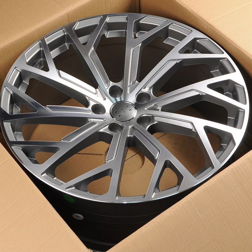 Диски на Audi Q7,Q8 KoKo Kuture 0337 9x21/5x112 D66.45 ET30 GMF литой