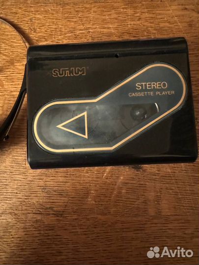 Кассетный плеер stereo с оригинальными наушниками