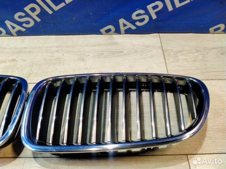 Решетка радиатора Bmw 528I F10 N52B30 06.2010