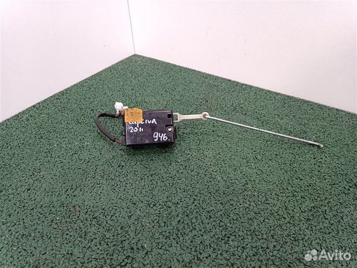 Активатор замка двери багажника Chevrolet Captiva