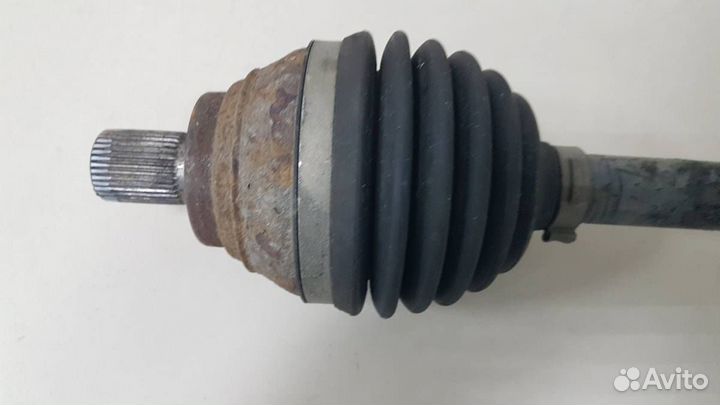 Привод передний левый Skoda Yeti 2009