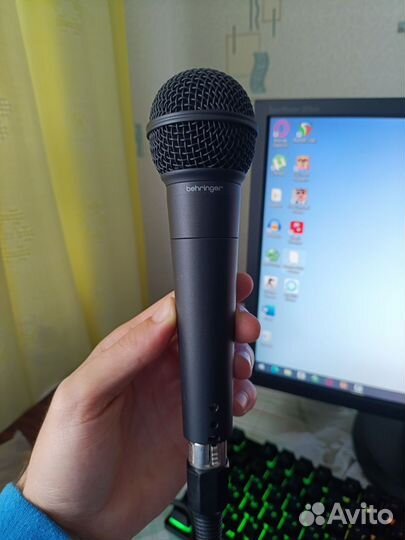 Микрофон Behringer XM8500