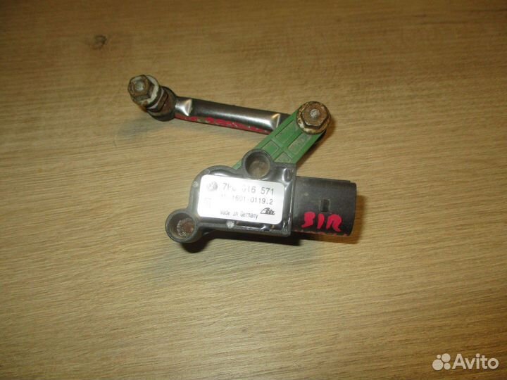 Датчик регулировки просвета VW Touareg 2 (7P)