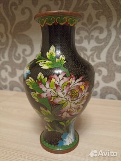 Ваза клуазоне