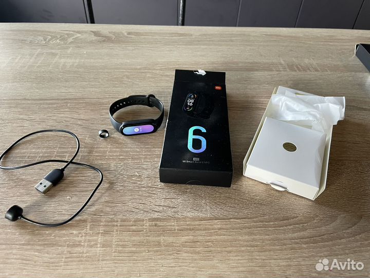 Умный браслет Xiaomi mi SMART band 6