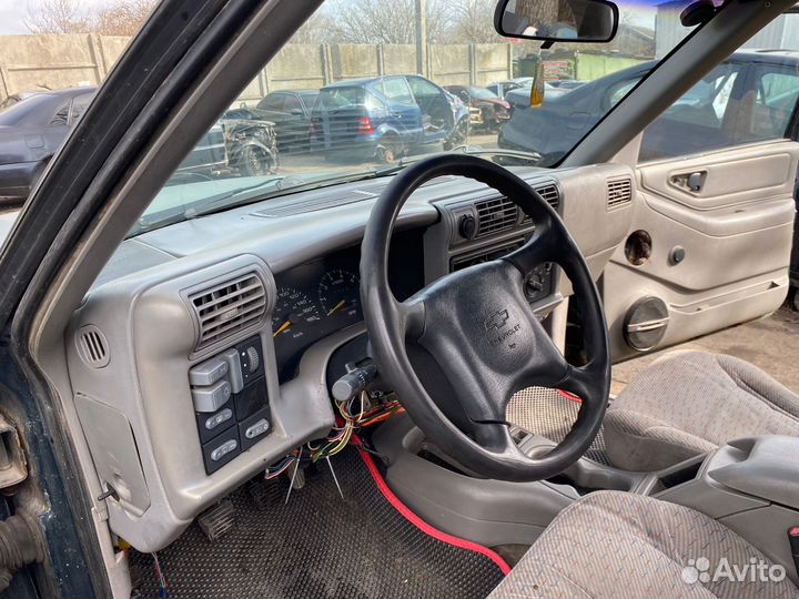 Руль Chevrolet Blazer 2 S15