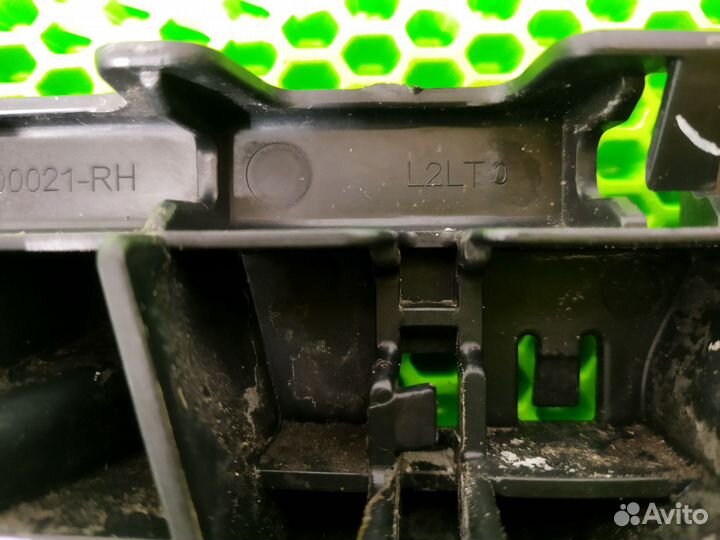 Усилитель бампера задний правый Land Rover Range