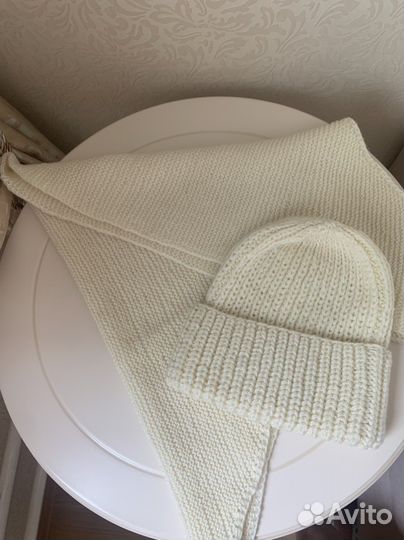 Шапка и косынка вязаная шерсть мериноса