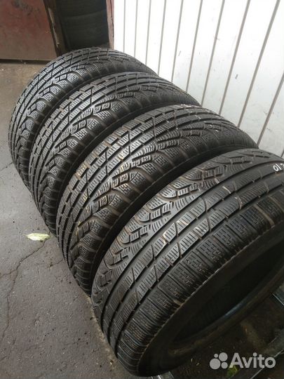 Pirelli Winter Sottozero 210 Serie II 225/60 R17 99H