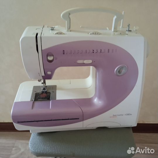 Швейная машинка bernette