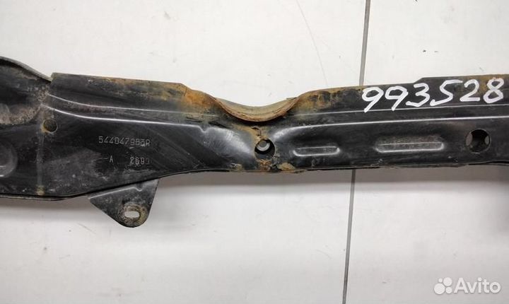 Подрамник передний Renault Kaptur