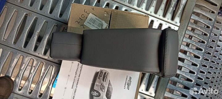 Подлокотник Cobalt / Ravon R4 (кожзам + велюр)