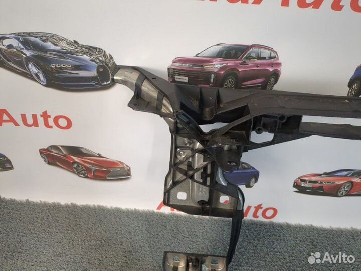 Телевизор Audi A4 B9