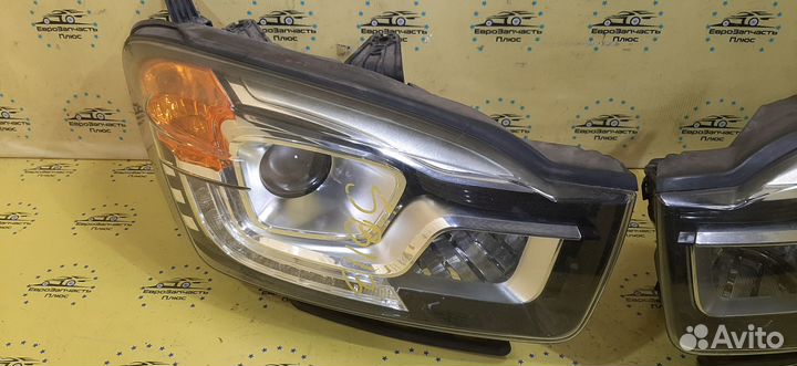 Фара передняя Ssang Yong New Actyon