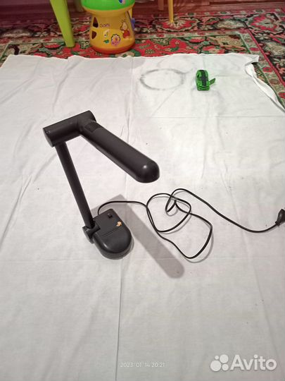 Лампа настольная