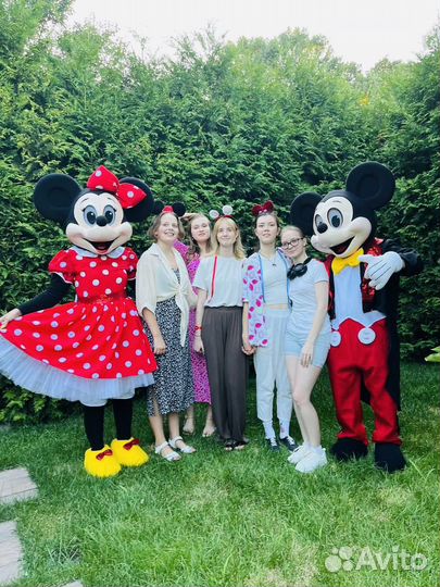 Аниматор веселые Мики-Маусы