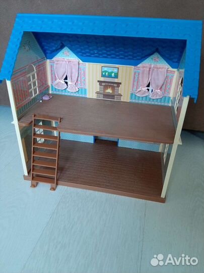 Кукольный домик