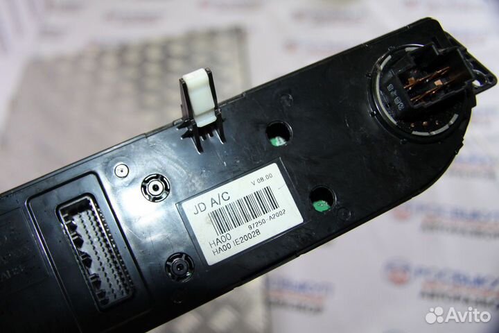 Блок управления отопителем Kia Ceed (JD) II (2012–