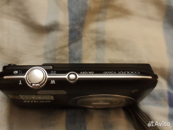 Компактный фотоаппарат