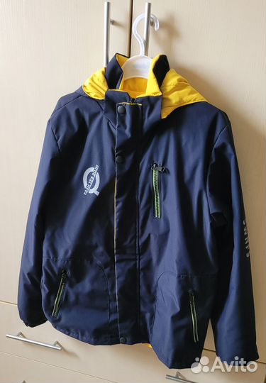 Куртка на мальчика р.140 на весну-осень