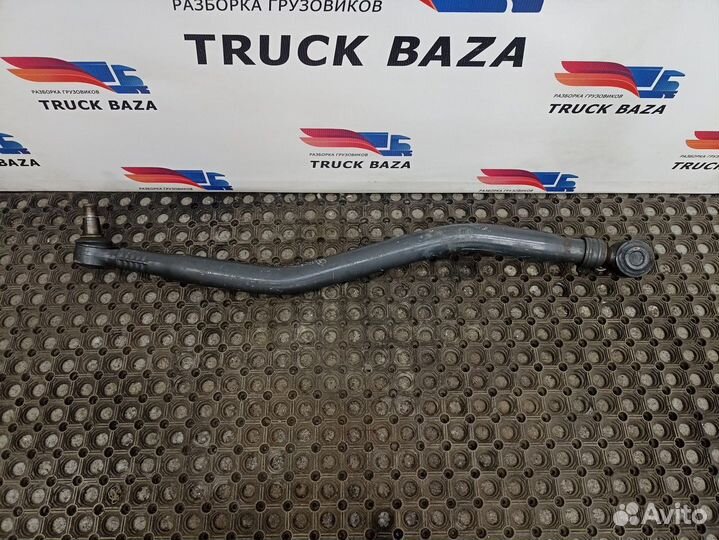 8131582 Тяга рулевая продольная