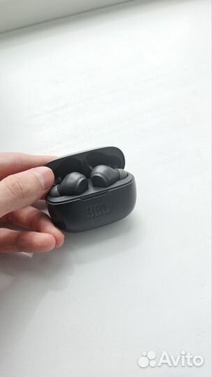 Наушники JBL Wave 200 TWS