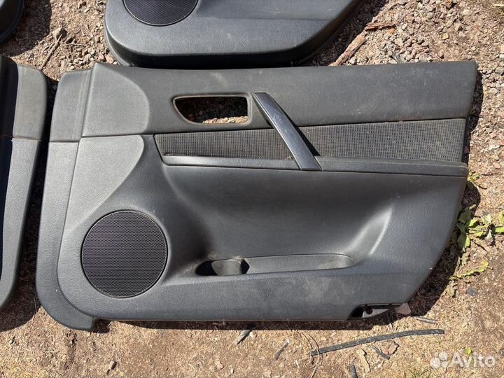 Обшивка двери Mazda 6 GG