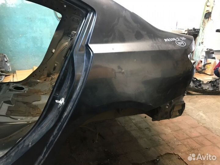 Крыло заднее левое Mazda 3 седан BK Z6 2008