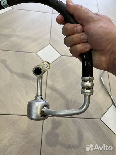 Трубка кондиционера Kia Optima 4 2,4