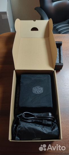 Блок питания 1000w gold