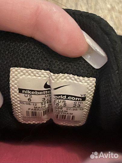 Кроссовки nike женские 37