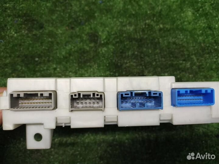 Блок комфорта (коммутационный) Mazda 3 (BL) 2010