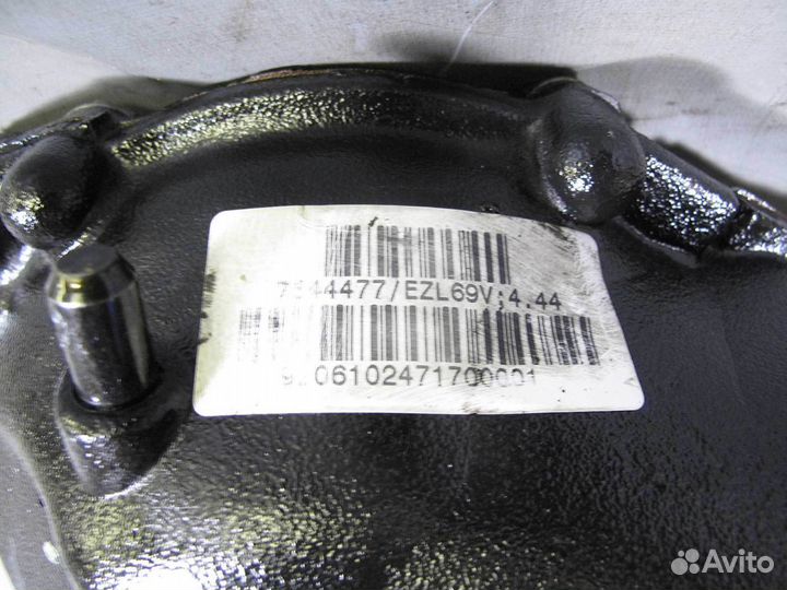 Редуктор передний BMW X3E83 3,0si 4,44