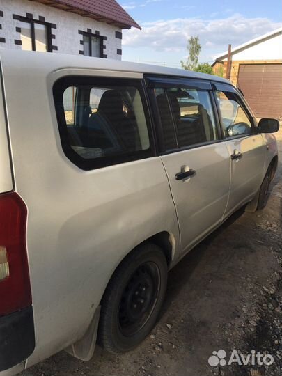 Toyota Probox 1.5 AT, 2003, 318 000 км