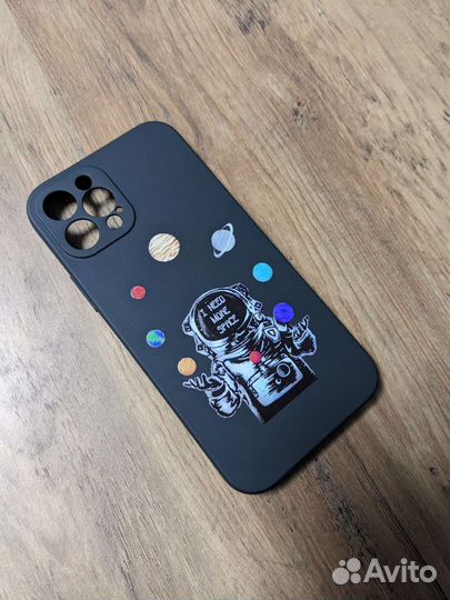 Чехол на iPhone 12 pro