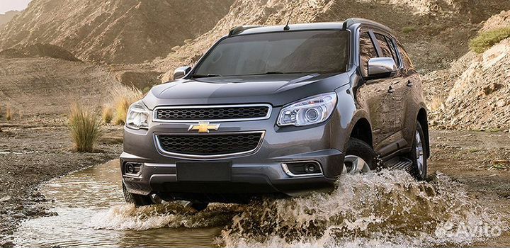 Обшивка потолка Chevrolet Trailblazer 2012