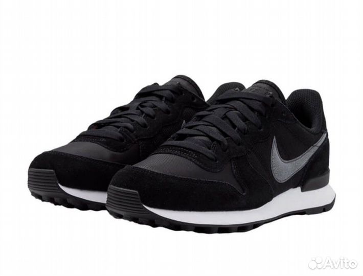 Кроссовки Nike Internationalist