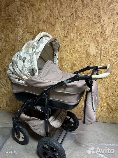 Коляска Zippy Lux 2в1
