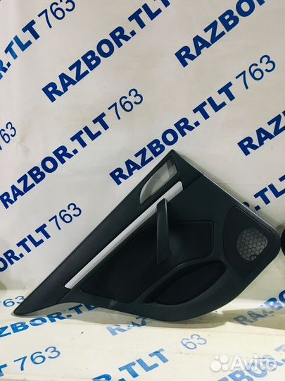 Обивка задней двери skoda octavia A5 1.4 ат лифтбе