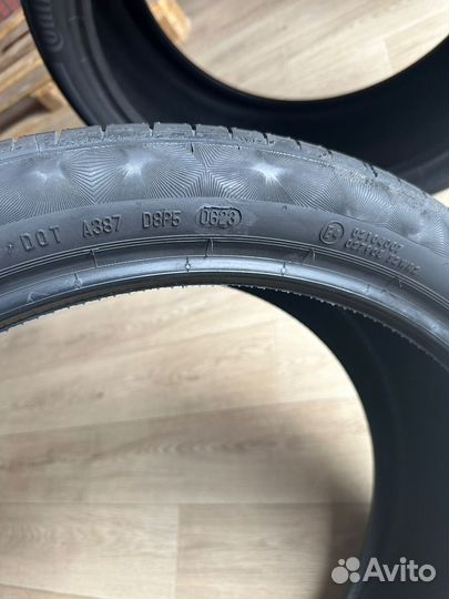 Continental ContiPremiumContact 6 275/35 R22 107Y