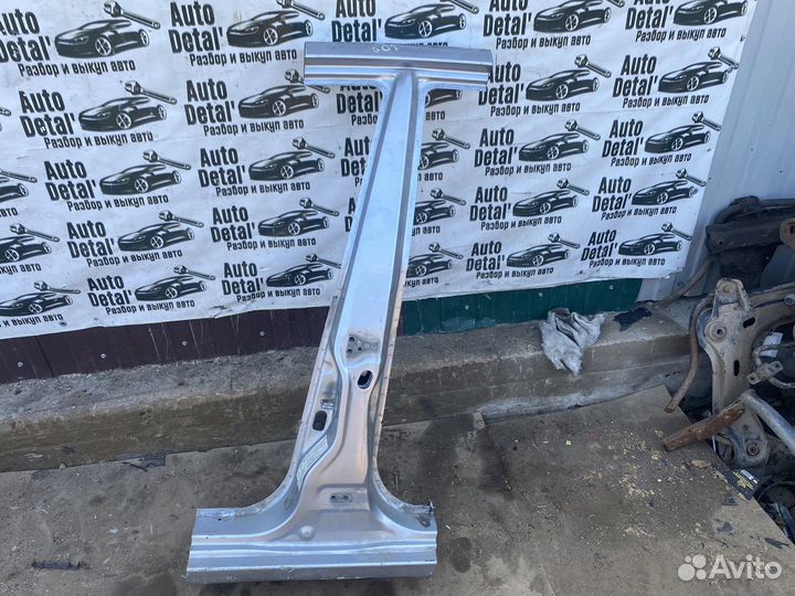 Центральная стойка левая Mitsubishi lancer 9